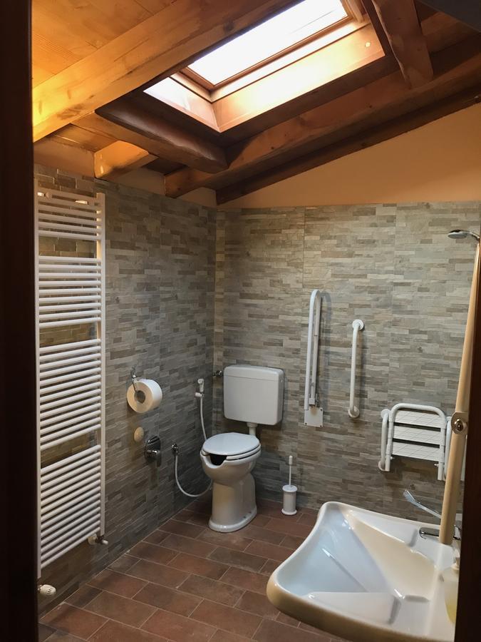 Agriturismo Podere Casino Mezzolara エクステリア 写真